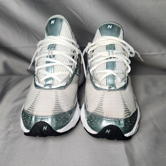 New Balance '725' (2008) - Picture 3 of 5